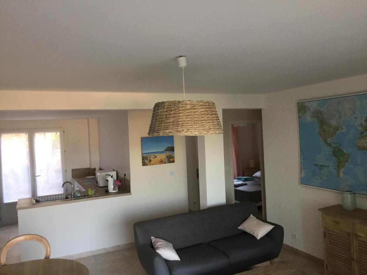 Vacances Ideales Limite Sanary Sur Mer !! Logement Partage Shared Accommodation أوليوليه المظهر الخارجي الصورة
